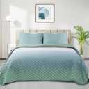 Quilt Set Full Queen Size 3 Piece, Gradient Green Pattern Printed Bedding Coverlet Set, Lightweight Soft Reversible Bedspread Sets for All Season (1 Quilt & 2 Pillow Shams)