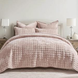 RECYCO Luxury Velvet Quilt Set King Size Bedding Sets, Ultra Soft Velvet Comforter Set, Lightweight Channel Box Stitch Oversized Bedspread Coverlet for All Season, with 2 Shams, Rose Pink