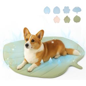 Dog Cooling Mat - Large Leaf Shaped, Washable, Non-Slip, Summer Pad for Dogs and Cats, Lightweight (Medium (26-55 lb), Green)