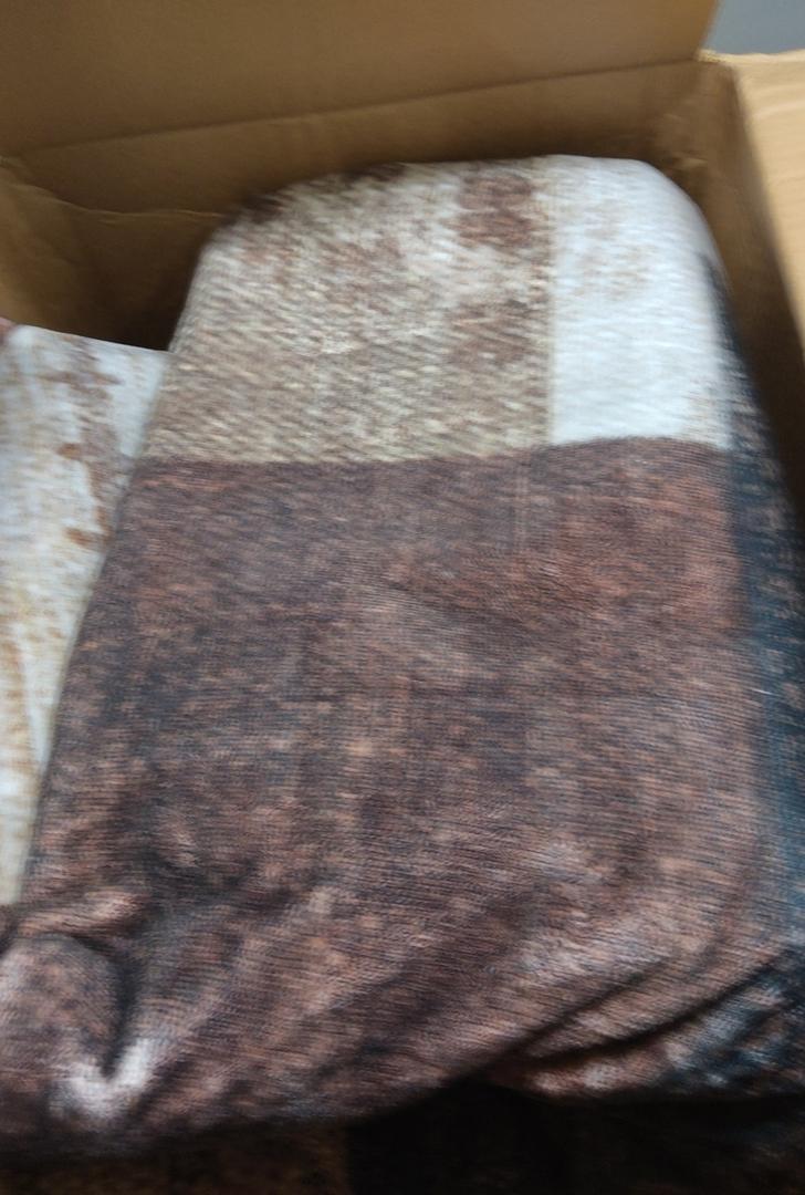 Rug