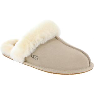 UGG Women's Scuffette II Slipper (8)