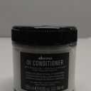 Davines OI Conditioner, Smoothing Conditioner For Normal Hair And All Hair Types, Softens And Restores Chemically Treated Hair (8.8 Fl Oz (Pack of 1))