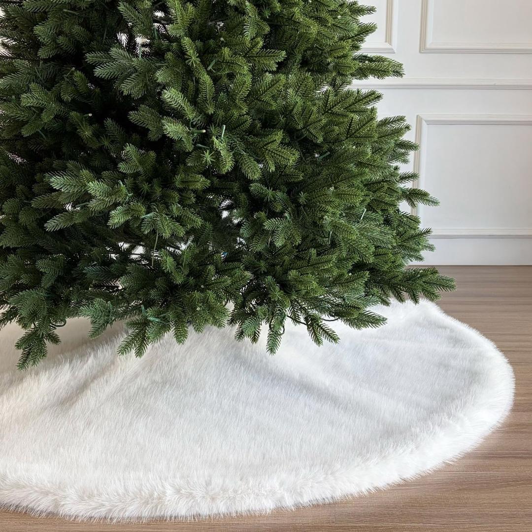 72-Inch Huntsman High-Pile Faux Fur Christmas Tree Skirt with Hidden Slide Clasp Closure and Durable Microfiber Backing, Ivory