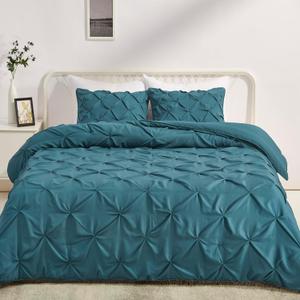 Amazon Basics Soft King Size Comforter Set, All-Season Down-Alternative 3-Piece Bedding Set, Pinch Pleat Design with Piped Edges, Dark Teal
