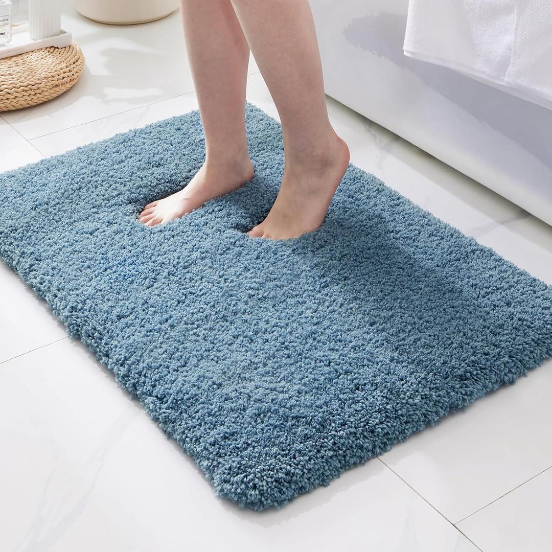 ILANGO Blue Bathroom Rugs 32" 20" Non Slip & Super Absorbent Extra Thick Soft, Washable Bath Mat for Floor, Microfiber Plush Shaggy Bath Rug with Rubber for Bathtub Shower Room Sink