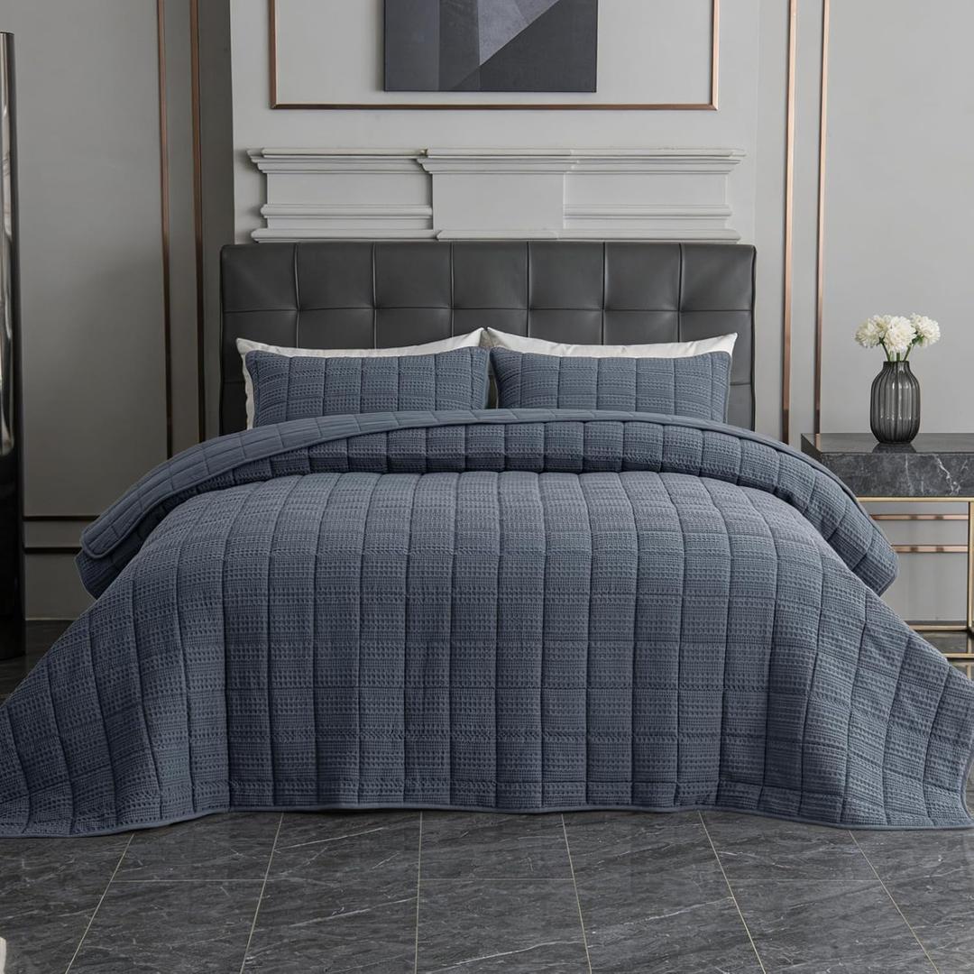 3 Pieces Cotton Quilt Set Oversized King Comforter with Pillow Shams 120x128 Ultra Soft Lightweight Bedspread Waffle Weave Quilted Bed Coverlets for All Season, Grey Blue