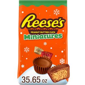 REESE'S Miniatures Milk Chocolate Peanut Butter Cups, Christmas Candy Bag, 35.65 oz (35.65 Ounce (Pack of 1))