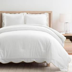 Lush Decor Coastal Chic Scalloped Edge Comforter Set, 3 Piece Set Full/Queen, Neutral & White - Queen Bedding Set - White Comforter Queen - Coastal Decor
