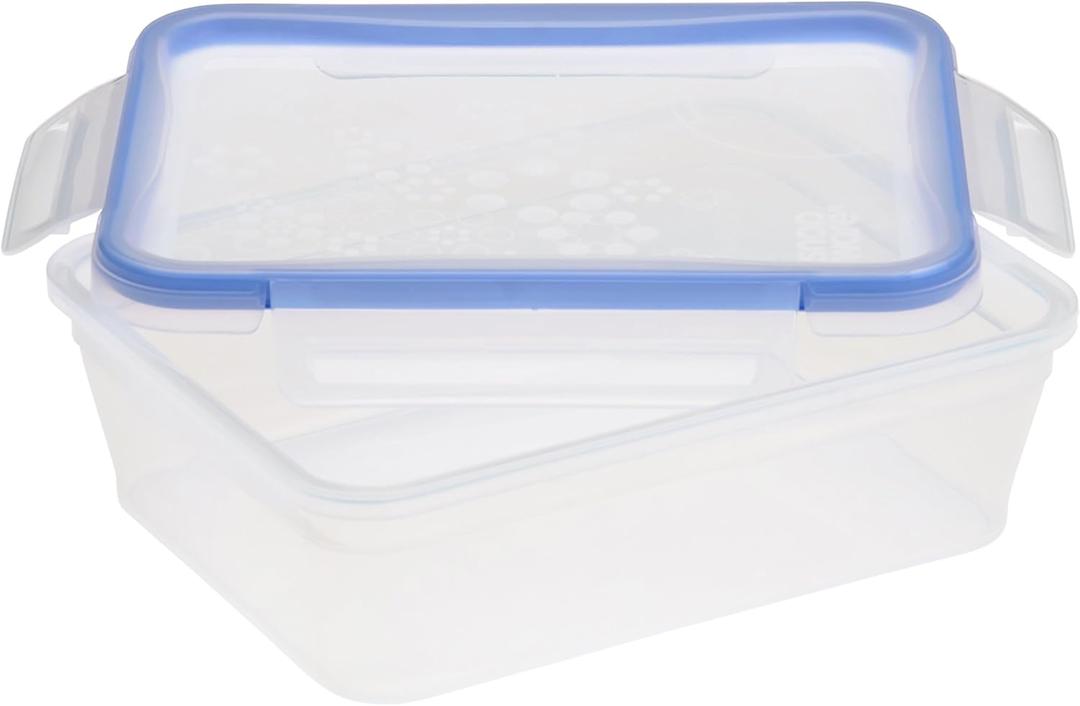 Snapware Total Solution 8.5-Cup Plastic Food Storage Container with Lid, 8.5-Cup Rectangular Meal Prep Container, Non-Toxic, BPA-Free Lid with 4 Locking Tabs, Microwave, Dishwasher, and Freezer Safe (1 Count (Pack of 1))