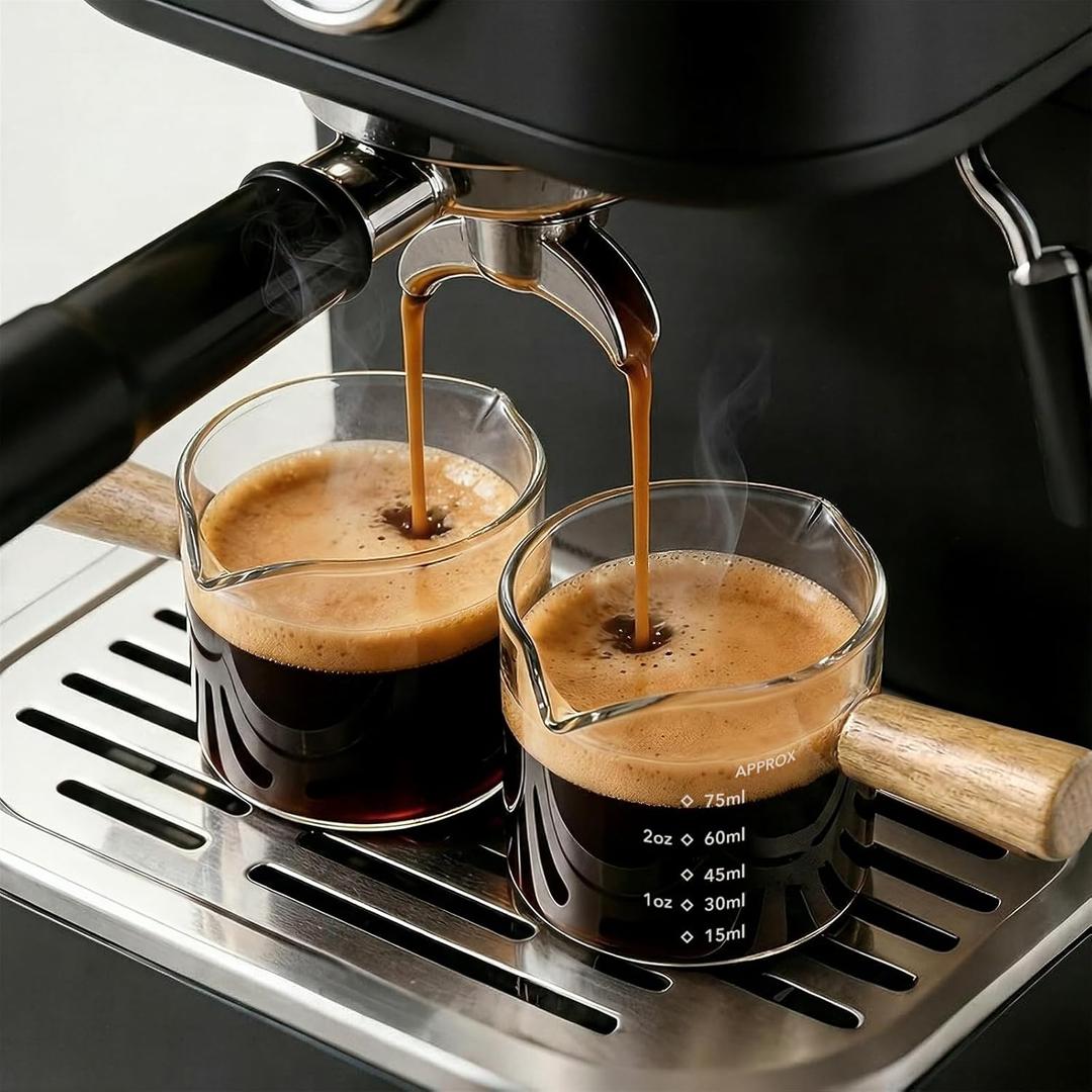 YARRAMATE 2.5 oz/75ML Espresso Shots Cup with Wood Handle (2 Pack), Clear Glass Espresso Measuring Cup, Espresso Shot Glass with Double V-Shaped Spout and Scale, Dishwasher Safe