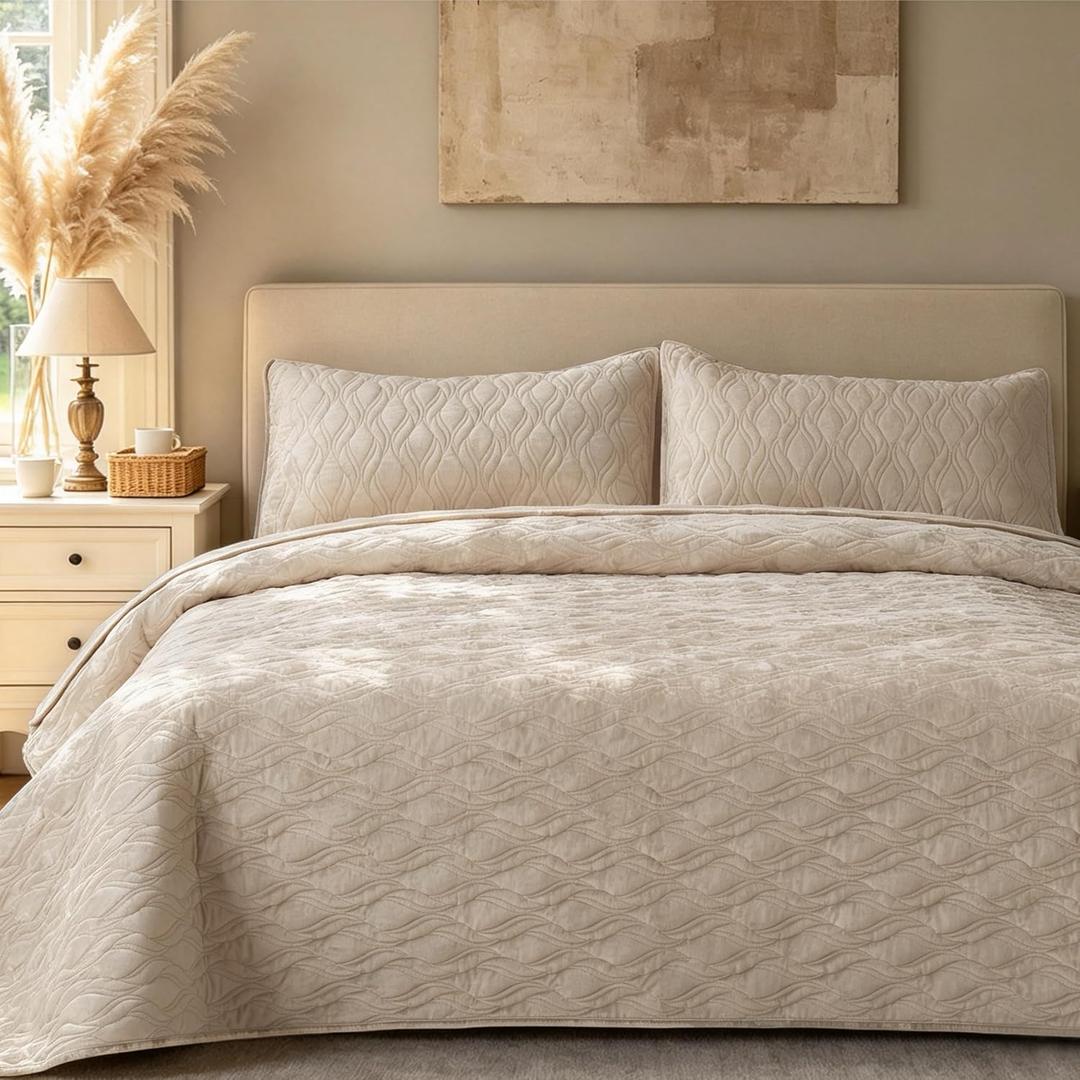 Velvet Quilt Bedding Set 106x118 California King Szie Bedspread Ultra Soft Luxury Comforter Bed Cover with 2PCS Pillow Shams Versatile Style for Bedroom Home Decoration Gift,Beige
