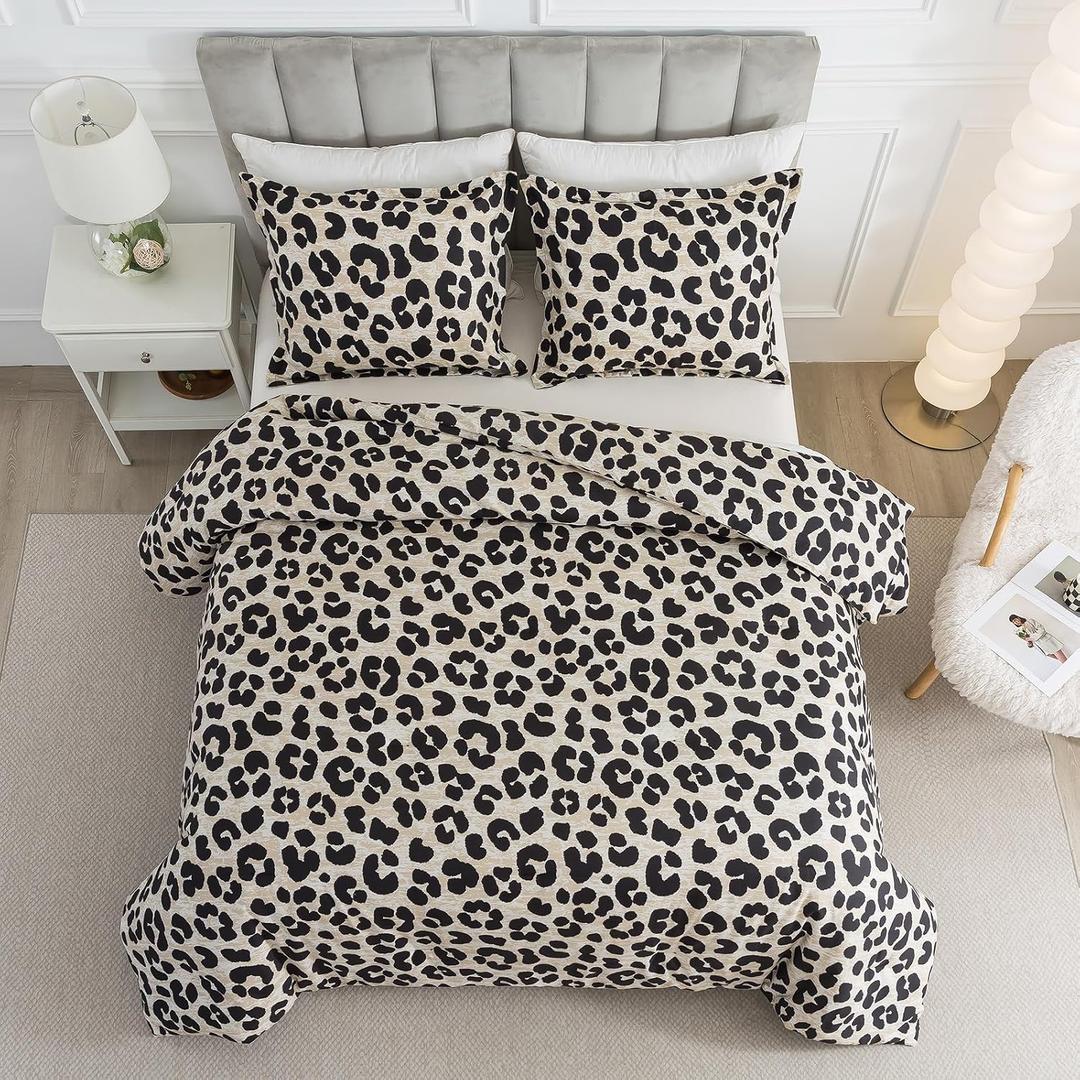 Caressma Safari Leopard Cheetah Print Comforter Set, Queen Size 3 Pieces for All Seasons, Ultra Soft Microfiber, Untamed Wilderness Style Comforter with Pillowshams