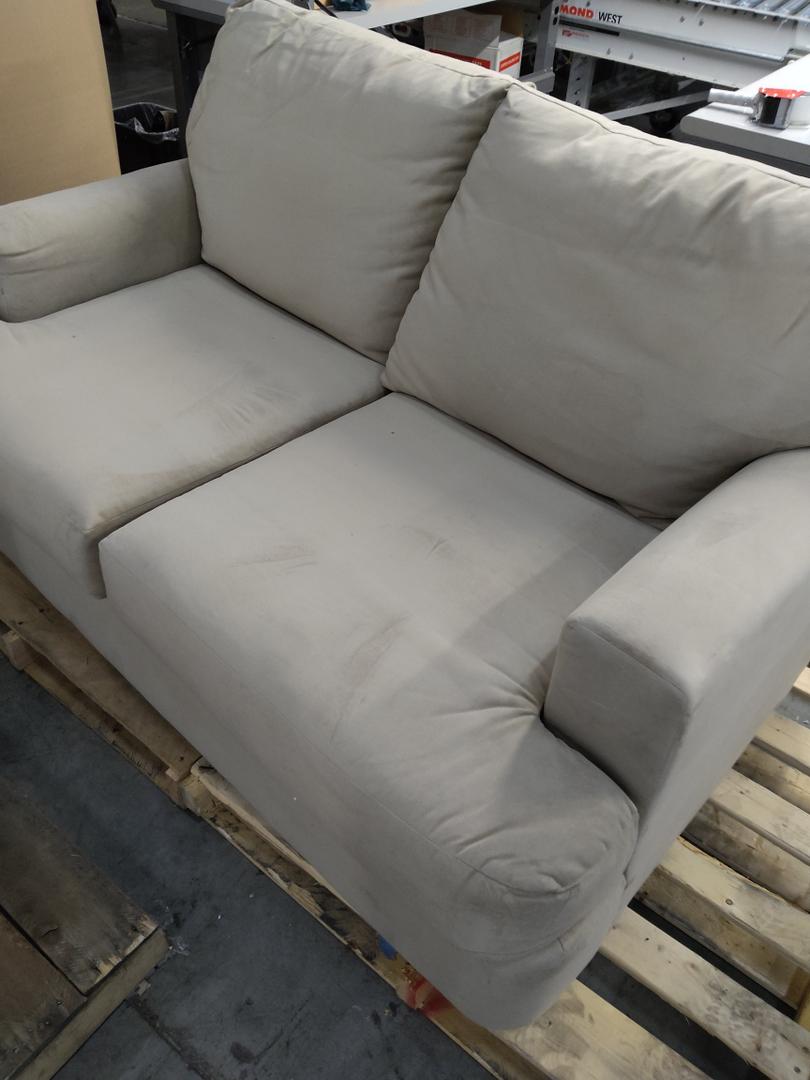 2 Seater Sofa , Loverseat Couch 
