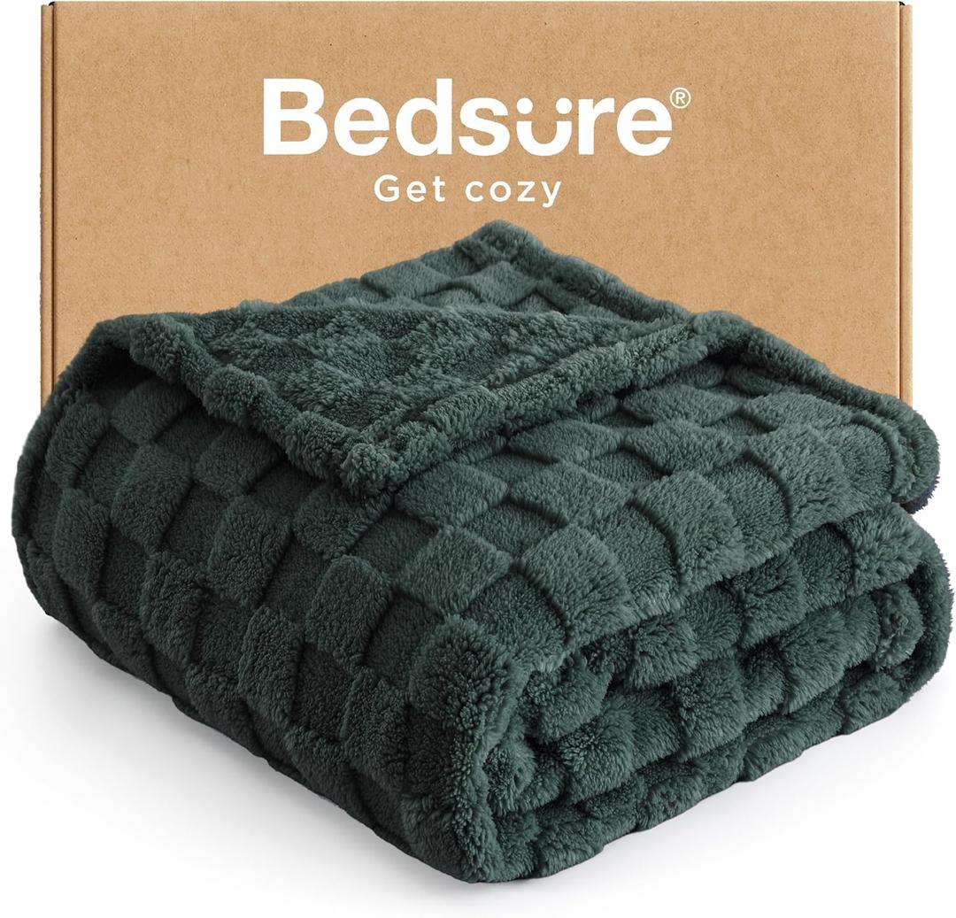 Bedsure GentleSoft Twin Blanket for Bed Dark Green - Super Soft Cozy Spring Blankets for Women Men Girls, Cute Fuzzy Fleece St Patrick's Day Throws for Bedroom Couch, 60x80 Inches