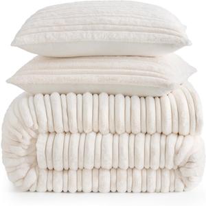 UGG Brinkley King Size Comforter Set  Plush Faux Fur Bedding for Cozy Farmhouse & Boho Chic Decor, Hotel-Style Comforter King Size with 2 Pillow Shams, Soft Bedding Set, Snow White (King)