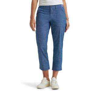Lee Women's Ultra Lux Comfort with Flex-to-go Utility Capri Pant, 8
