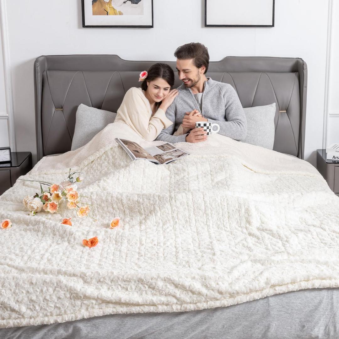 WOOMER Heated Blanket King Size 100" x 90", Electric Blanket with Dual Controls, 0.5-12 Hours Timer & 10 Heating Levels, ETL Certified, White Rose Patterns Faux Fur & Sherpa, Machine Washable
