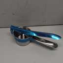 Potato Ricer, Heavy Duty Potato Masher Kitchen Tool, Stainless Steel Potatoes Shredder for Smooth and Fluffy Mashed Potatoes/Puree/Fruit/Juice(COLOR:silver)