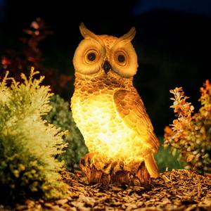 WONDHOME Solar Owl Garden Statues Outdoor Decor Resin Owl Figurine with LED Lights Owl Sculpture for Porch Patio Lawn Yard Decorations Christmas Housewarming Gifts for Women Mom, Brown Owl