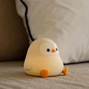 ATSUI Penguin Night Light, LED Squishy Novelty Animal Night Lamp, Food Grade Silicone, 2 Level Dimmable, Nursery Nightlight for Desk Decor, Funny Gifts Stuff for Boys Girls Baby, White Elephant Gifts