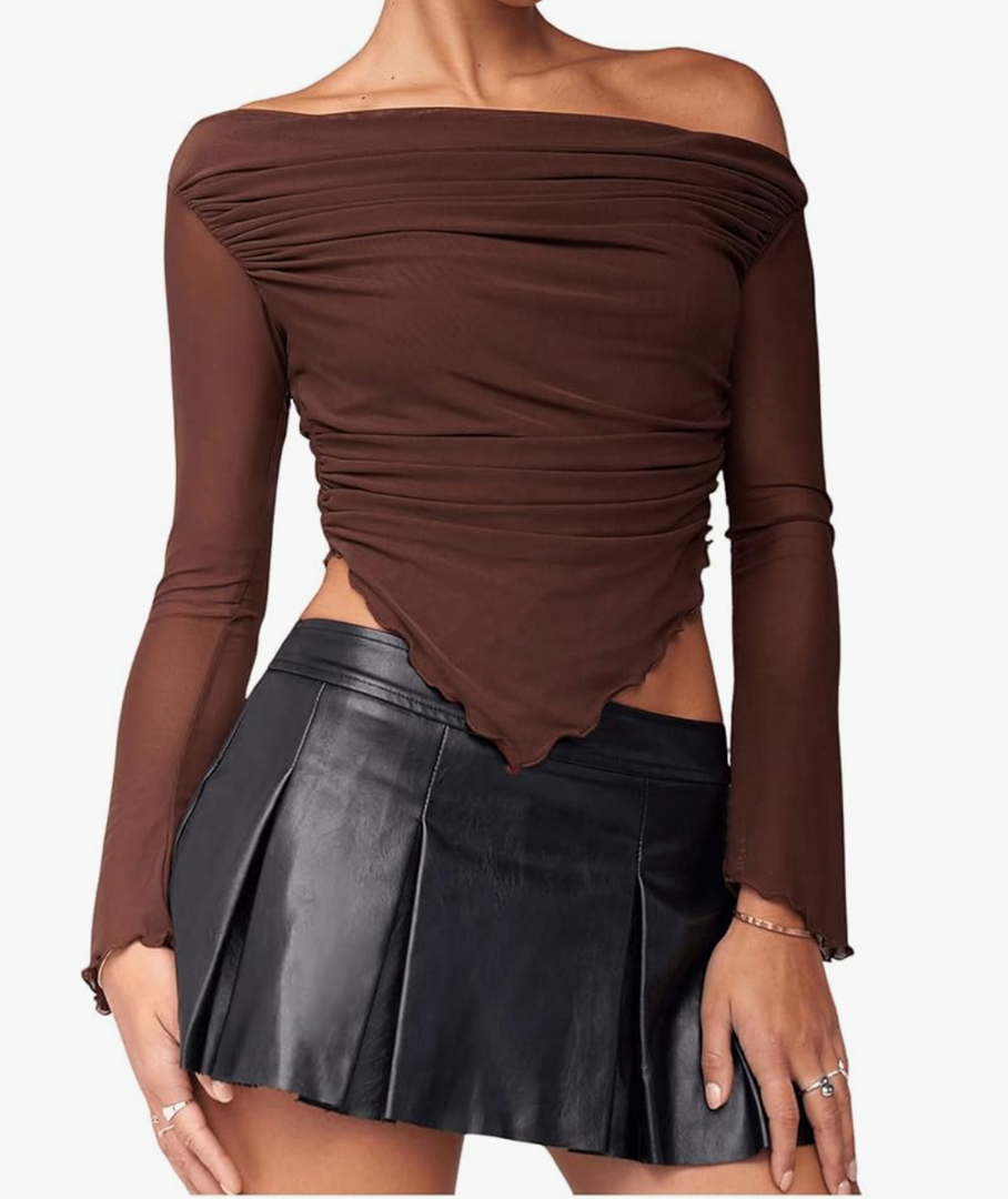 Floerns Women's Asymmetrical Neck Long Sleeve T Shirts Hanky Hem Ruched Y2k Tee Tops, Large