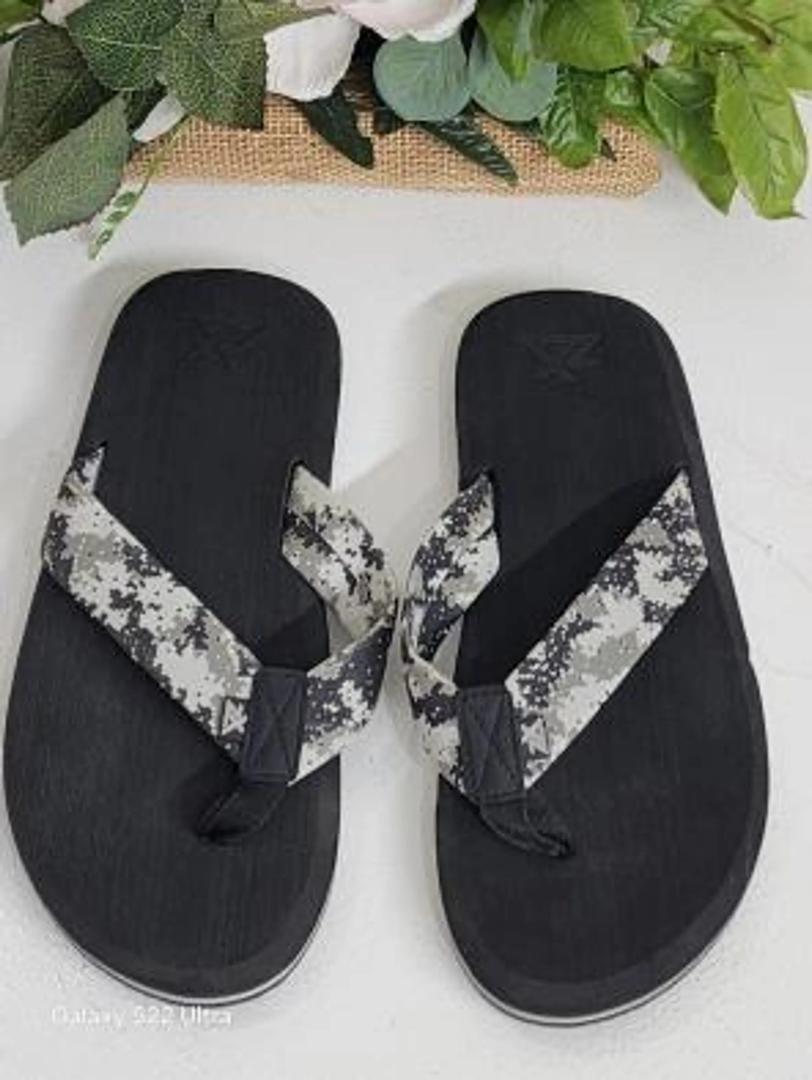 Zeroxposur Men's Flip-Flops, Outdoor Footwear, Gray, Size 11