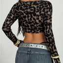 RoseSeek Women's Cheetah Graphic Tees Ribbed Knit Crop Tops Long Sleeve T Shirts (M)