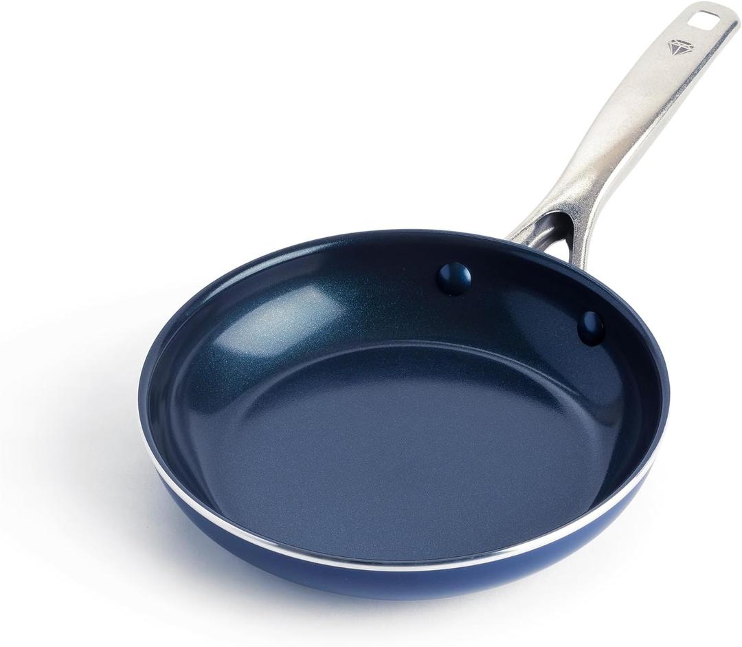 Blue Diamond Frying Pan 8 Skillet, Diamond Infused Healthy Ceramic Nonstick, PFAS and PFOA-Free, Dishwasher and Oven Safe, Even Heating, Metal Utensil Safe, Warp Control Base, Blue (8" Frying Pan Skillet, Blue)