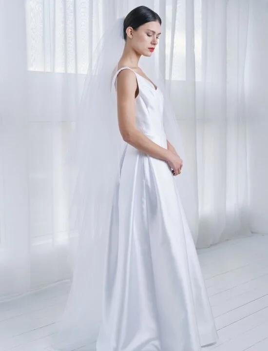 Bridal Veil 4F Long White