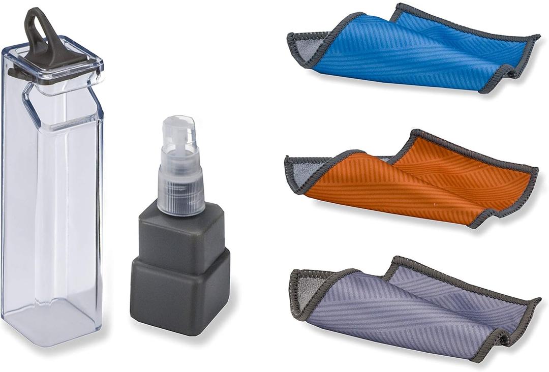 Carson Clip n'Clean All-in-One Cleaning Kit with Cleaning Spray, Microfiber Cloth and Protective Case - Random Color - Orange, Grey or Blue (MF-50)