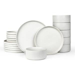 Famiware Star Plates and Bowls Sets, Modern Stoneware Dinnerware Sets for 6, 18-Piece Kitchen Dish Sets - Chip and Scratch Resistant, Microwave and Dishwasher Safe Tableware Set, Matte White (Set(18pcs))
