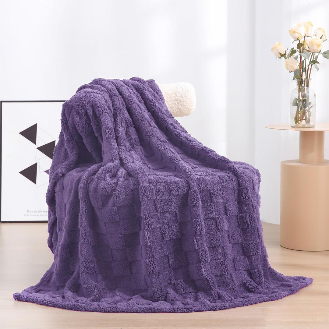 Linecooo Lavender Fleece Throw Blanket 60”×80”Checkered Design for Couch