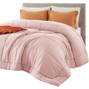 Bedsure Comforter Duvet Insert - Quilted Comforters Queen Size, All Season Duvet, GentleSoft Down Alternative Bedding, with 8 Tabs, Gifts for Women/Men, Pink, Queen 88 x 88 Inches
