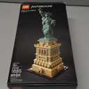 LEGO Architecture Statue of Liberty 21042 Model Building Set - Collectible New York City Souvenir, Creative Home Dcor or Office Centerpiece, Great Gift Idea for Adults and Teens