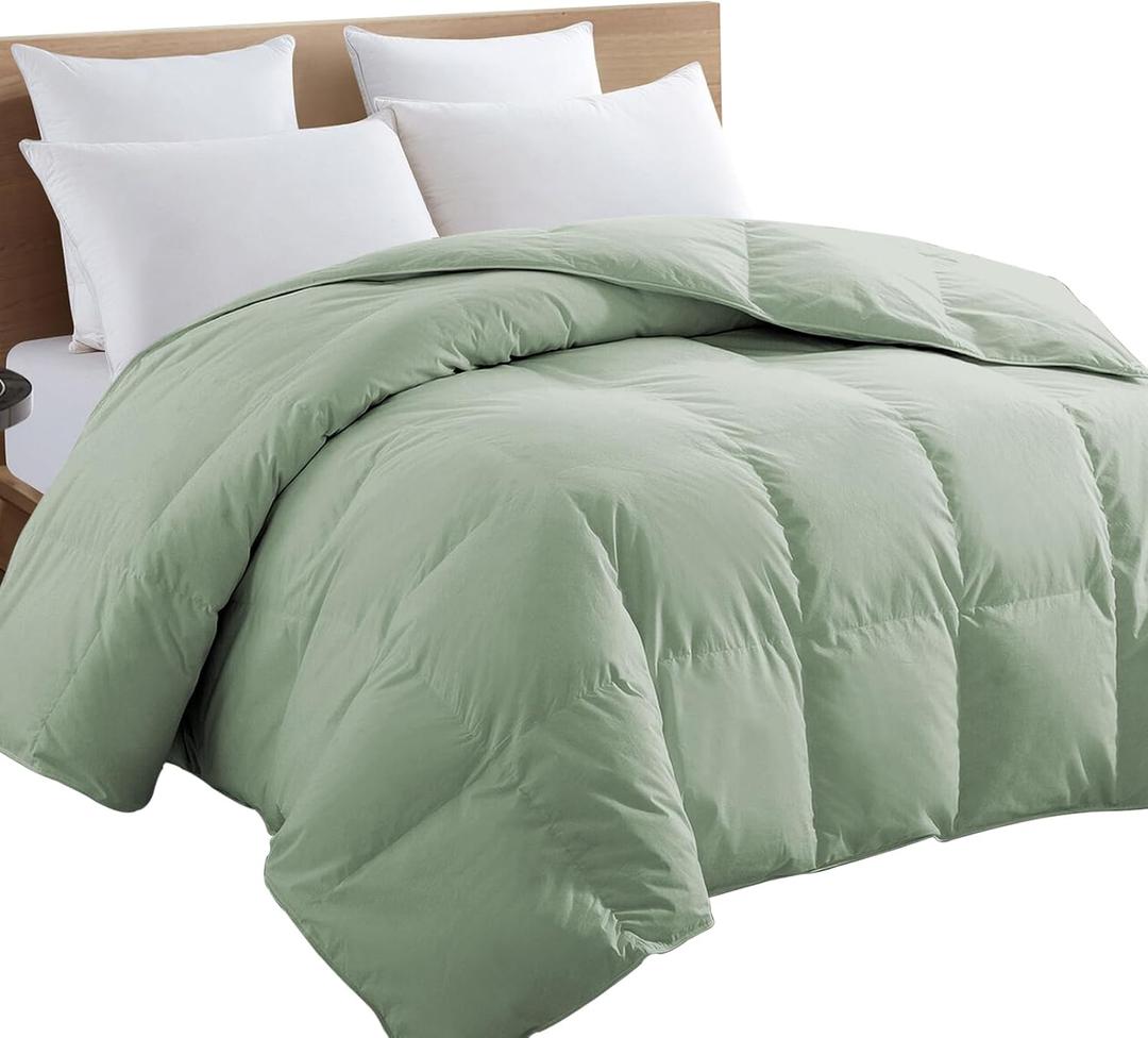 TEXARTIST Premium 2100 Series California King Comforter All Season Breathable Sage Green Comforter Soft 4D Spiral Fiber Quilted Down Alternative Duvet Insert with Corner Tabs Hotel Style (96"x104")