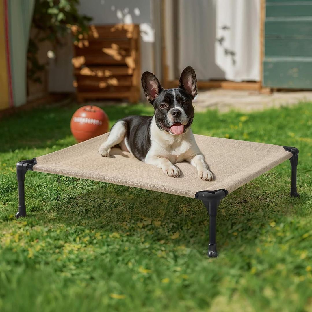 Veehoo Outdoor Elevated Dog Cot Bed, Cooling Raised Pet Bed for Medium Dogs, Washable Breathable Mesh Hammock Bed with No-Slip Feet, Indestructible Ground Off Training Platform Cot-32"x25"Beige Coffee