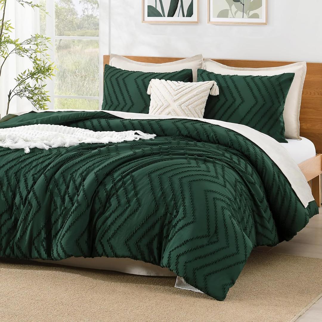 Litanika Oversized King Comforter Set Super King Size 120x120, 3 Pieces Dark Emerald Green Chevron Tufted Solid Bedding Comforter Sets, Fluffy Bed Set
