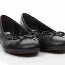 Women’s Modern Cutout Flats, Size 9