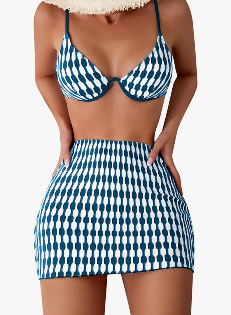 Floerns Women's 3 Piece Bathing Suit Allover Print Swimwear Bikini Swimsuit with Beach Skirt, L