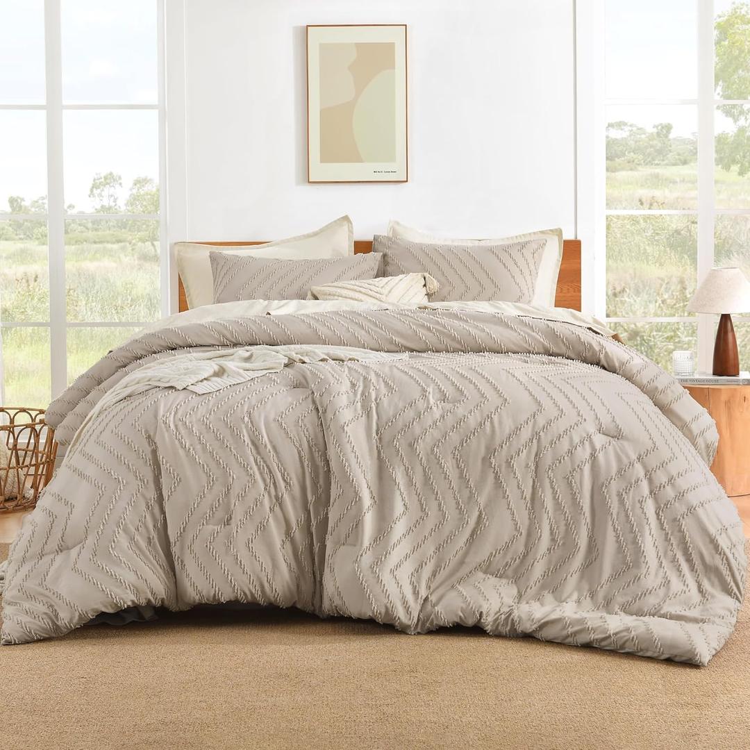 Litanika Comforter Super King Size Set Khaki, 3 Pieces Chevron Tufted Solid Bedding Comforter Sets, Fluffy Bed Set