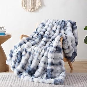 SMOOFY Faux Fur Blanket Rabbit Fleece - Tie-dye Blue Throw Blanket for Couch Bed, Cozy Soft Plush Fluffy Blanket for Sofa, Luxury Thick Fuzzy Couch Blanket for Winter, Comfy Bubble Blanket - 50" x 60"