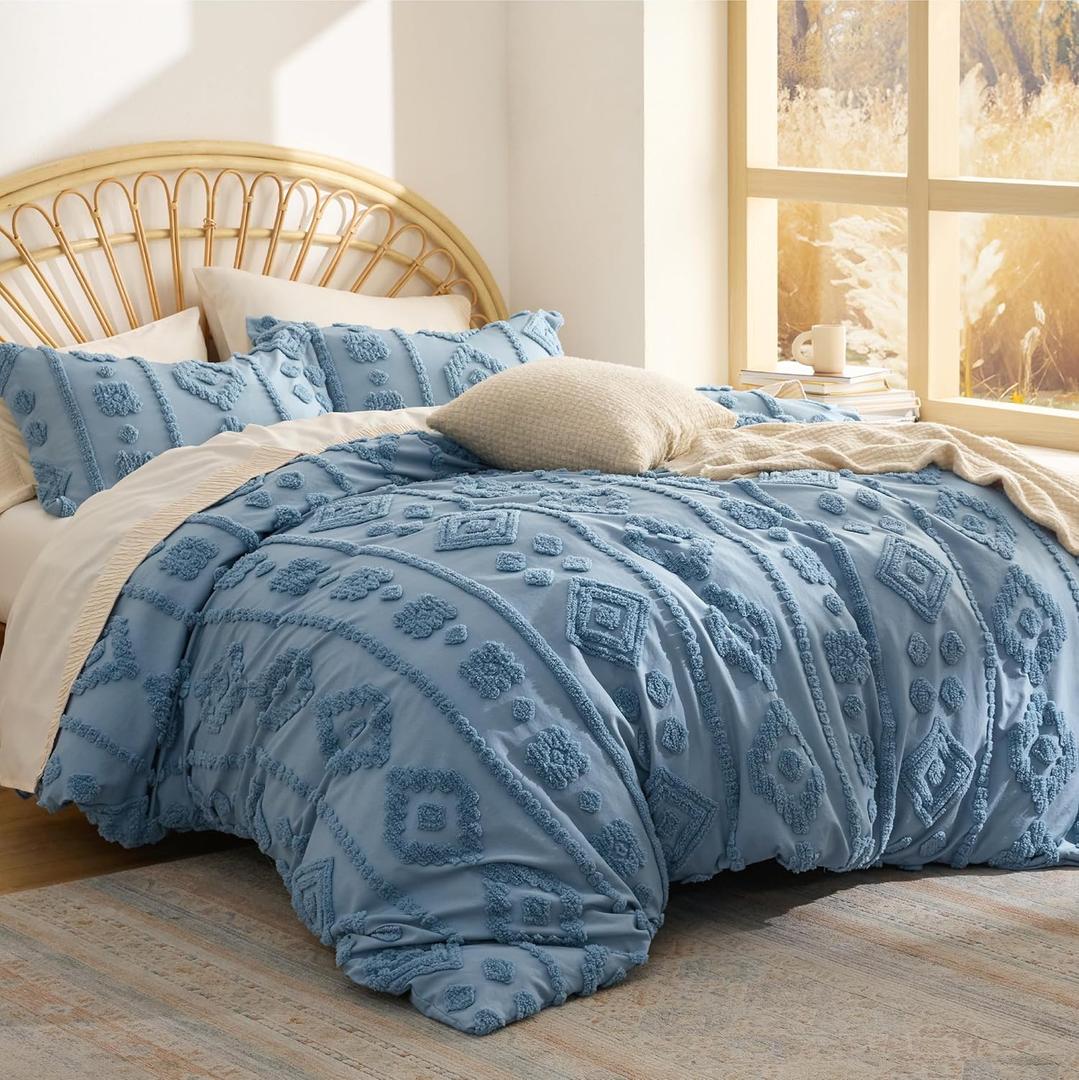 Bedsure Boho Tufted Blue Comforter Set Queen Size, GentleSoft™ 3 Pieces Boho Farmhouse-Style Decor Bedding, Exquisite Bedding for All Seasons, 1 Bed Comforter, 2 Pillow Shams, 90x90 Inches