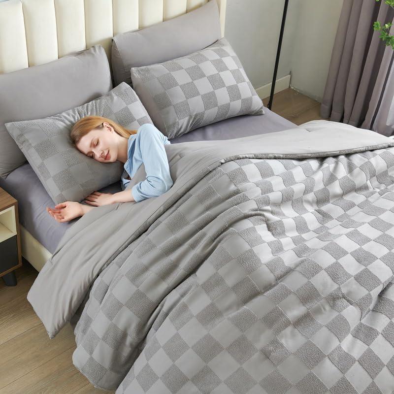 7 Pieces Grey King Size Comforter Set, Boho Tufted Bed in a Bag, Checkered Farmhouse Shabby Chic Soft Bed Set, All Season Plaid Comforter with Sheets, Pillowcases & Shams