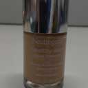 Neutrogena Healthy Skin Liquid Foundation Makeup with Broad Spectrum SPF 20 Sunscreen, Lightweight, Medium Coverage Makeup with Sunscreen and Pro-Vitamin B5, Natural Ivory 20, 1 fl. oz