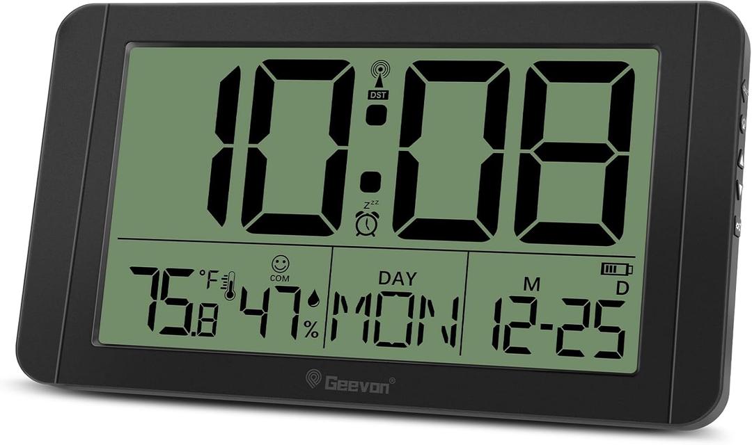Geevon Self-Setting Atomic Alarm Clock with Jumbo LCD Display, Backlight &Temp-Friendly Bedside Clock with Snooze, Auto DST for Bedroom, Office, Nightstand