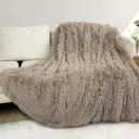 XYYZYZ Super Fluffy Throw Blanket, Faux Fur Fuzzy Blanket for Couch Sofa Bed, 80x90 Inches, Khaki
