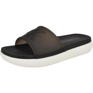 Calvin Klein Peari, 7