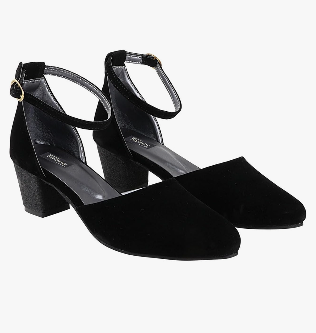 Women’s Black High Heel Ankle Strap Closed Toe Chunky Pumps – Stylish & Comfortable Heels for Office, Party, and Evening Wear, Size: 6 Black