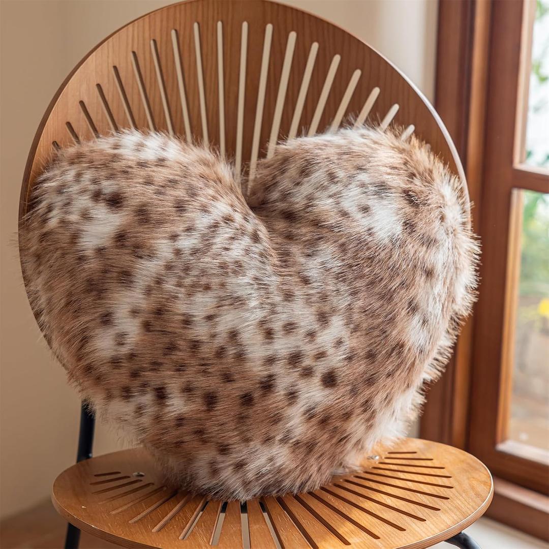 Heart Pillow, 15"x 19" Leopard Plush Heart Pillows Brown Fluffy Love Shaped Decorative Valentine Heart Pillow Cushions for Sofa Couch Bed Car Living Room (White Brown)