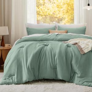 Bedsure King Size Comforter Set, Sage Green Soft Prewashed Bedding for All Seasons, 3 Pieces GentleSoft™ Warm Down Alternative Bed Set, 1 Lightweight Comforter (79"x90") and 2 Pillowcases  